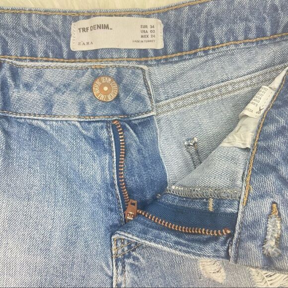 Zara | TRF denim embroidered shorts 02 distressed Daisy Dukes , 5 pocket. - Picture 6 of 7